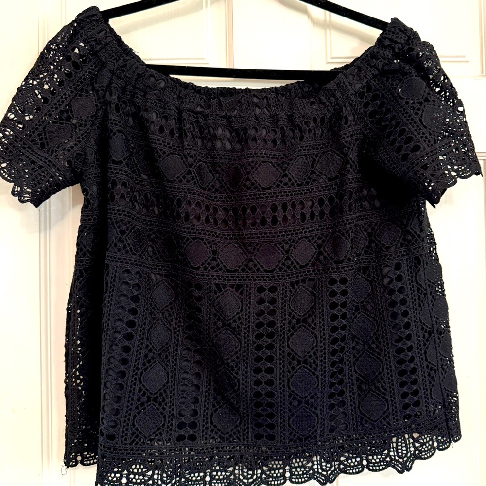 Elegant Black Lace Off-Shoulder Top from Anthro - Picture 2 of 3